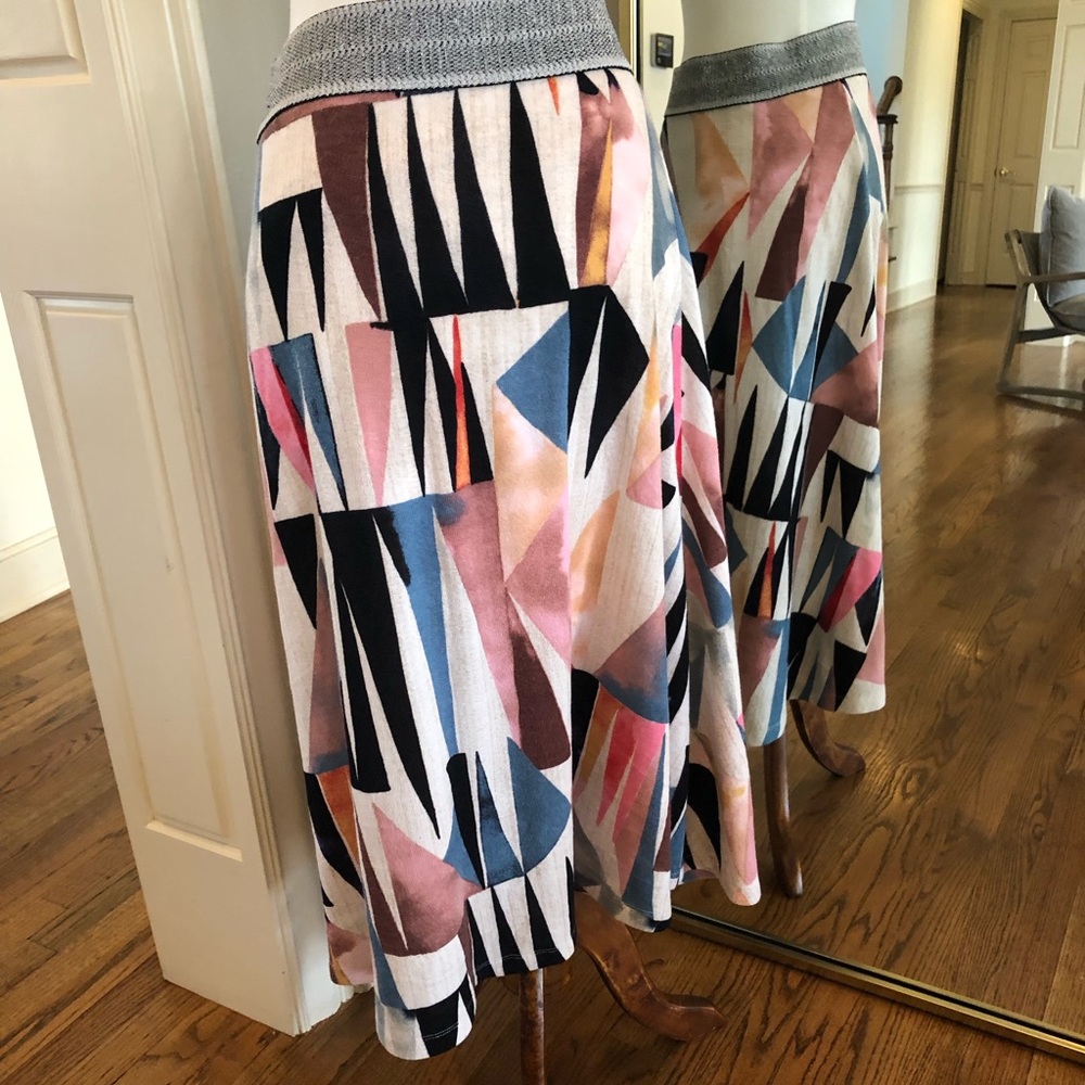 Adorable used skirt from Anthropologie - Picture 3 of 4
